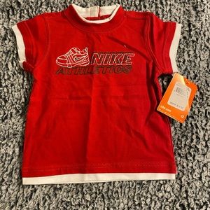 Boys Nike top Sz 3-6mo NWT